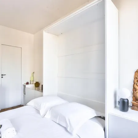 Guestready - Design Pres Du Moulin Rouge Appartamento Parigi