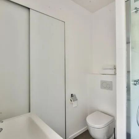 Guestready - Design Pres Du Moulin Rouge Appartamento Parigi